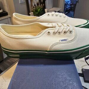 Vans Premium Duck Canvas Authentic 44 Unisex Shoes VN000EBNWGR MENS 13 NEW